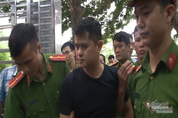 Bản án nào cho bác sỹ da liễu hiếp dâm điều dưỡng?-1