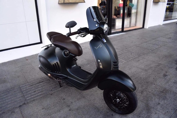 Ngắm những chiếc Vespa cổ giá tiền tỷ tại Việt Nam-4