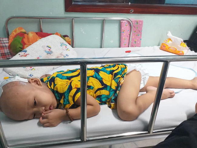 Bức thư đẫm nước mắt của người mẹ bất hạnh viết cho con gái 3 tuổi mắc bệnh ung thư-1