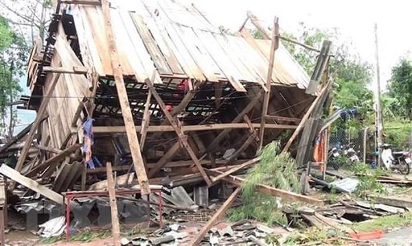 Clip mưa đá tàn phá tàn phá nhà cửa, hoa màu với hình thù kì lạ tại một số tỉnh miền núi phía Bắc được dân mạng xôn xao chia sẻ-5