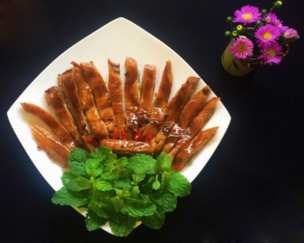 Cơm chiều 4 món vừa dọn lên mâm là hết vì quá ngon-2