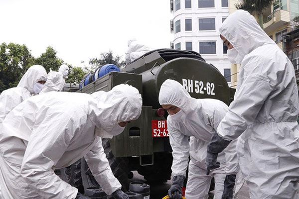 Thêm 2 ca mắc Covid-19 mới, nâng tổng lên 270: Cả 2 đều là du học sinh từ Nhật Bản về, được cách ly ngay khi nhập cảnh-1