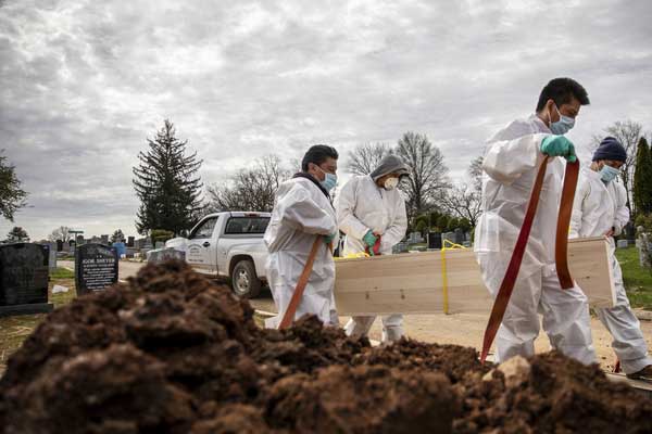 Bé gái mất tích gần 10 ngày khiến cả đất nước chấn động cùng nhau đi tìm cuối cùng tìm thấy thi thể em ngay trong phòng ngủ-6
