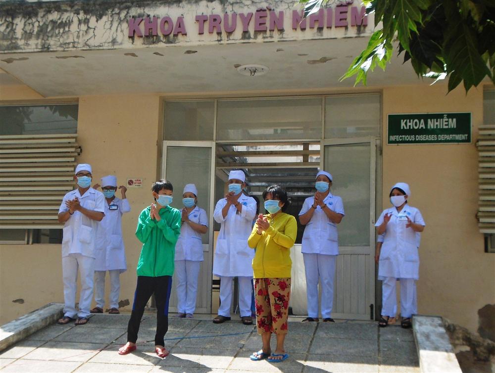 Nữ giúp việc cho bệnh nhân 34 dương tính trở lại sau 14 ngày được công bố khỏi bệnh tại Bình Thuận-1