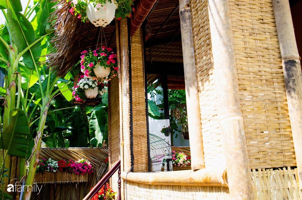 Nghỉ dịch ở nhà, gia đình trẻ gắn kết yêu thương bằng cách cải tạo vườn rau xanh tốt giữa lòng Sài Gòn-19