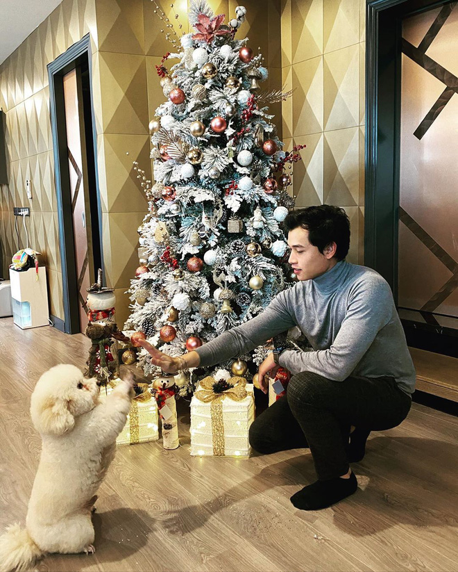 Xem ảnh hồi bé của hội thiếu gia Việt mới thấy ai cũng khí chất trời cho, có muốn cũng chả bắt chước được-14