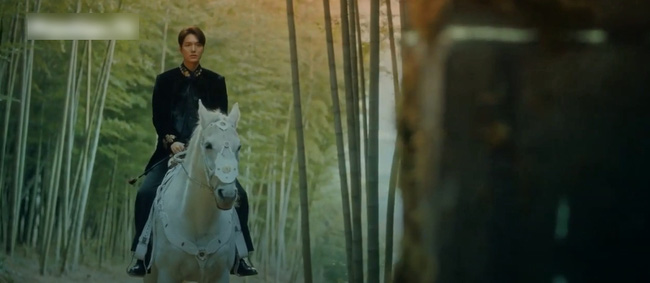 Quân vương bất diệt tập 3: Tốn công bao nuôi, Lee Min Ho lại bỏ đi âm thầm khiến Kim Go Eun hụt hẫng-10