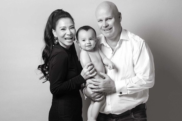 Con gái Hồ Hoài Anh – Lưu Hương Giang chơi lớn phỏng vấn mẹ bằng tiếng Anh, nhưng lời nhận xét khiến nữ ca sĩ ngậm ngùi-3