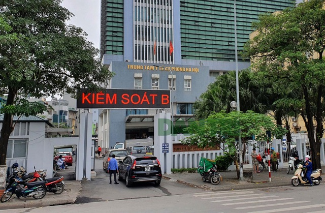 Thứ trưởng Bộ Công an: Giám đốc CDC Hà Nội và đồng phạm đã khai nhận nâng khống giá máy xét nghiệm COVID-19 lên gấp 3 lần-2