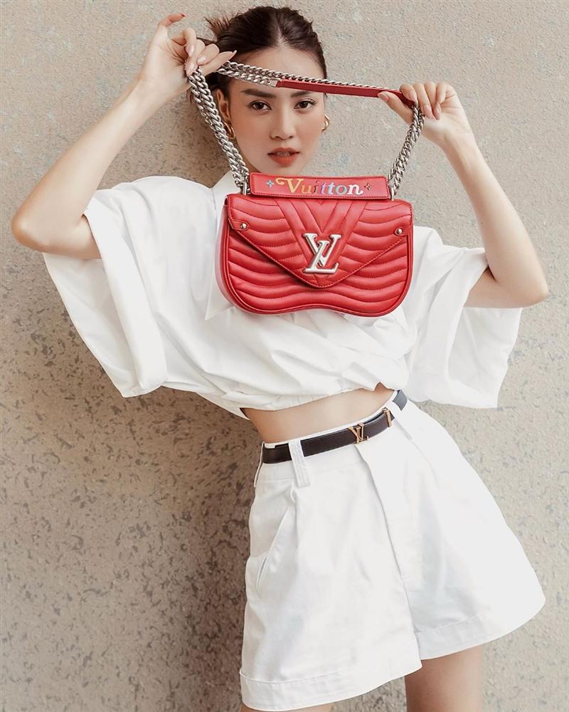 Vbiz mấy ai sexy thành thần như Lan Ngọc: Ăn diện kín đáo mà toàn khoe dáng theo cách chẳng ai ngờ-2