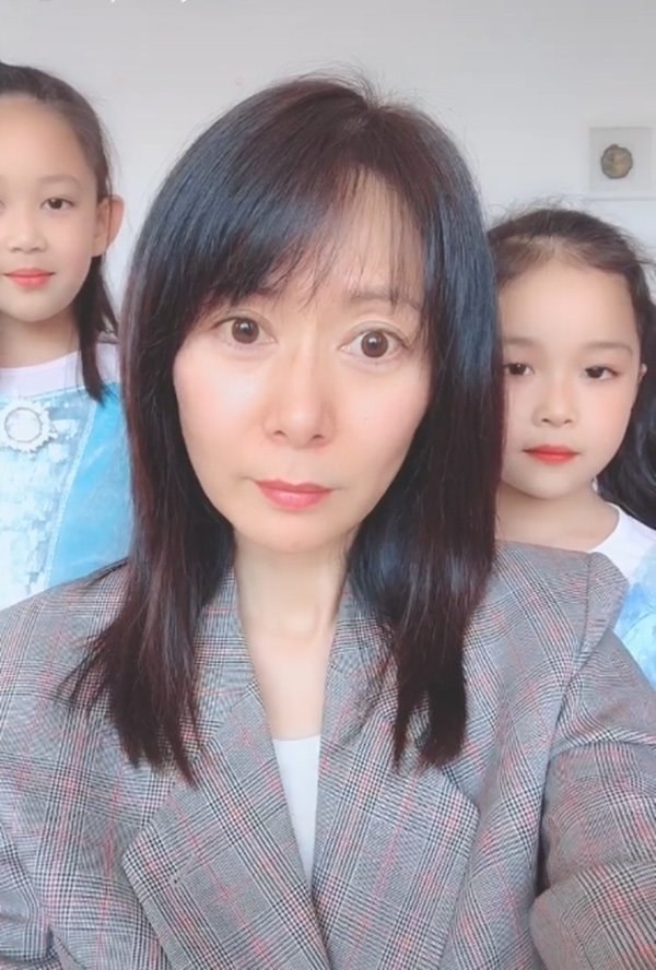 Nhiều năm không gặp, Công chúa Trại Á của Hoàn Châu giờ sống ra sao?-3