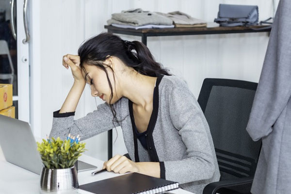 Được bố vợ cho 500 triệu, chồng nhất quyết từ chối, tôi hạnh phúc nghĩ mình lấy chồng tốt không ngờ phía sau lại là câu chuyện đáng ngờ-1