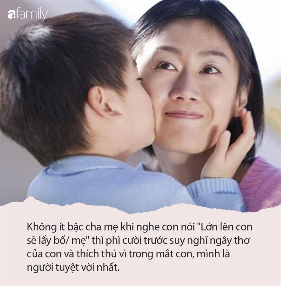 Con trai hồn nhiên hỏi: Lớn lên con lấy mẹ được không?, mẹ đáp 1 câu khiến ai cũng thán phục-1