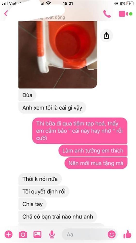 Cô gái khóc thét đòi chia tay vì thường xuyên nhận những món quà khó đỡ từ bạn trai, dân mạng xem xong liền phán: Quyết định đúng, chẳng oan!-2