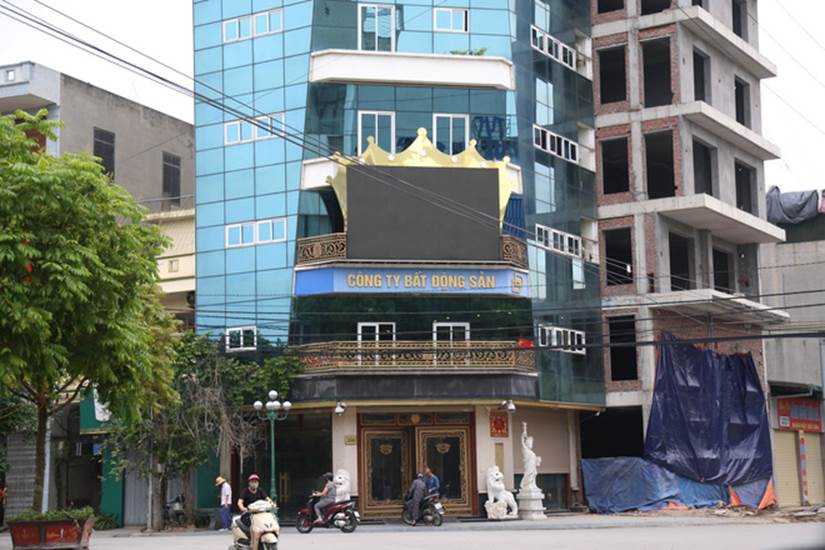 Ai làm quân sư cho Đường Nhuệ ở Thái Bình tổ chức thu tiền báo ca hỏa táng?-2