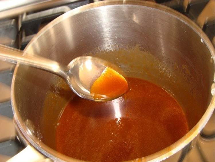 Thắng đường bằng nước hay bằng dầu? Đây là cách mà đầu bếp vẫn làm để món ăn thơm ngon đậm vị-1