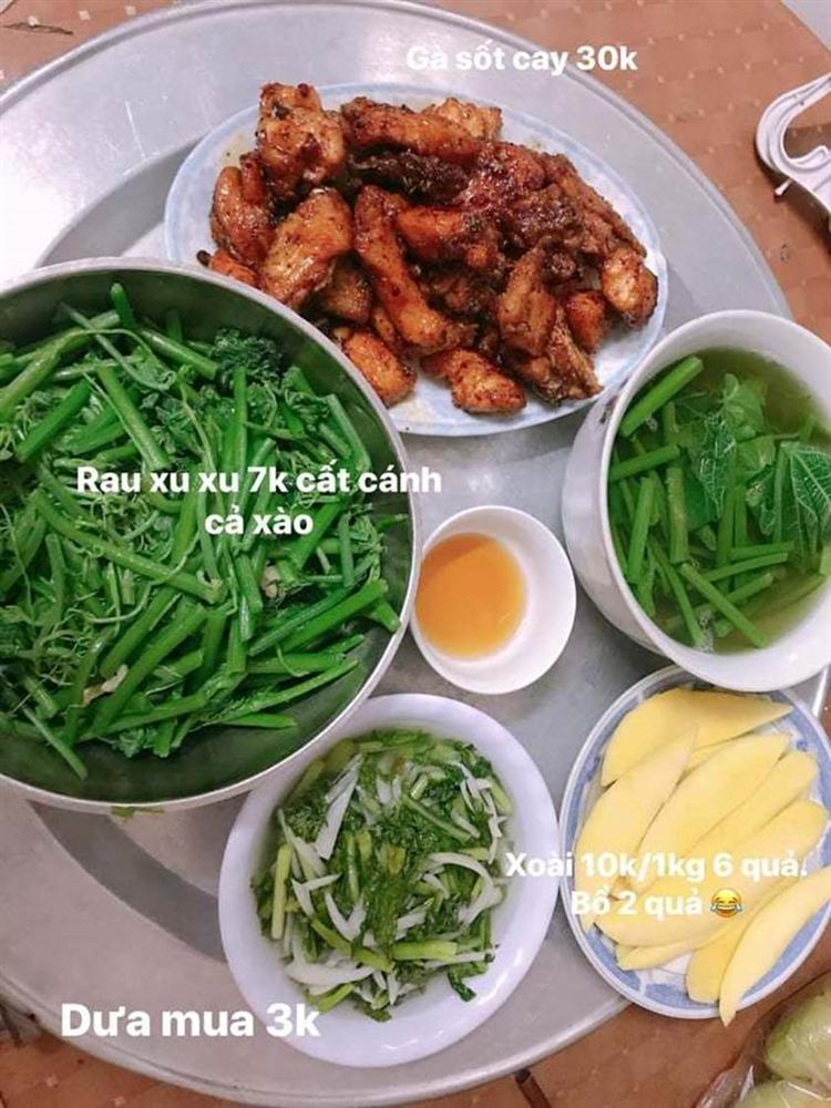 Mâm cơm 40 nghìn 6 người ăn của mẹ bỉm sữa khiến ngàn người tranh cãi-2