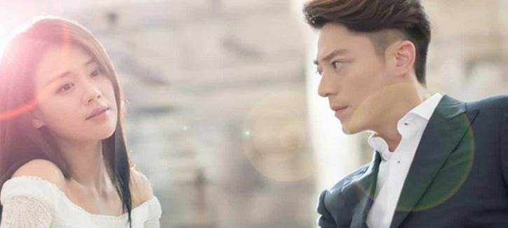 Đến chơi nhà không thấy mẹ người yêu đâu, tôi hỏi thì anh chỉ ra một túp lều ngoài vườn và bị ngăn lại gần ngay sau đó-2