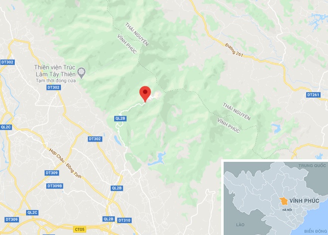 Ô tô lao xuống vực sau tai nạn ở Tam Đảo, 4 người chết-2