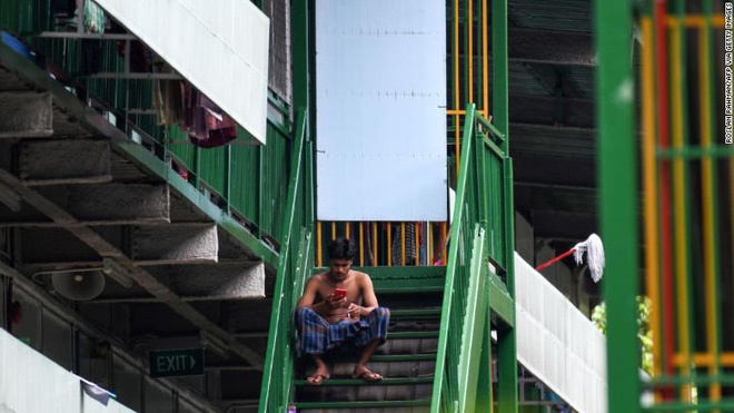 Covid-19 để lộ ra mặt trái của xã hội Singapore: Có một tầng lớp đã và đang bị phân biệt rõ ràng đến đáng sợ-4