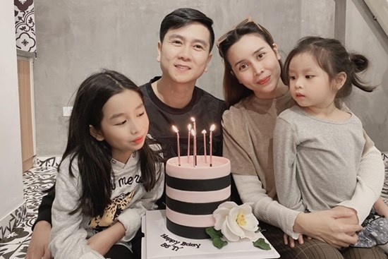 Con gái Hồ Hoài Anh – Lưu Hương Giang