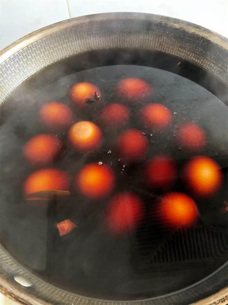 Trứng om ngũ vị tiện nhanh bữa sáng, thơm lừng bữa trưa, lót dạ buổi xế chiều-3