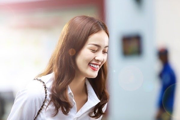 Hạ Vi khác lạ sau 2 năm ở ẩn-10