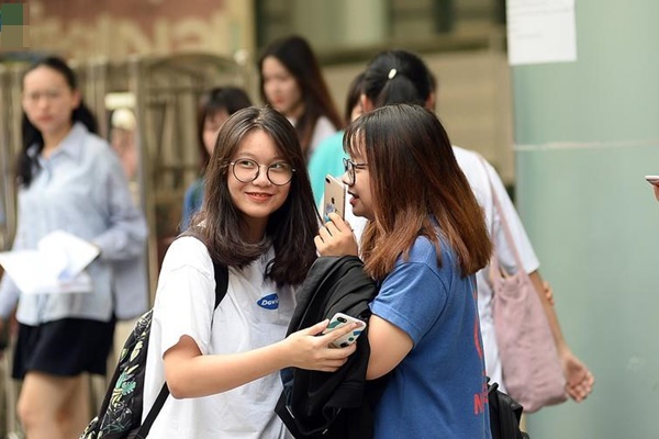 Nhiều trường tuyển sinh riêng sẽ có bài thi, bài luận mẫu-1