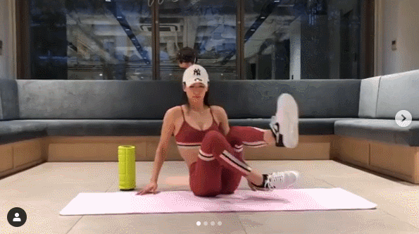 Nàng phóng viên nóng bỏng người Nhật Bản chia sẻ 3 bài tập đơn giản giúp cô sở hữu vòng 3 mơ ước-3