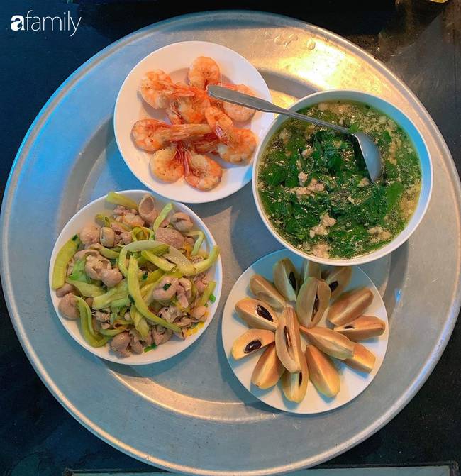 Chi tiền chợ trung bình 40 nghìn/bữa cho gia đình 4 người nhưng mâm cơm của mẹ đảm Hà Nội luôn đầy đặn đến bất ngờ-2