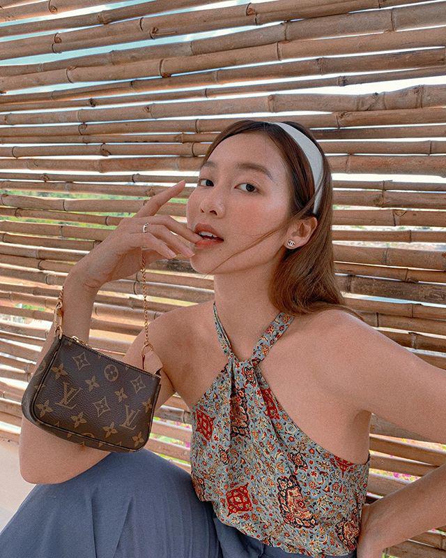 Cả dàn sao Việt mê xúng xính hoa rực rỡ, chị em không diện hè này thì quả là phí!-10