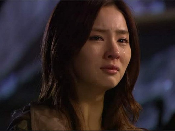 Mẹ tức giận gọi điện mắng chị dâu vì anh trai không chịu gửi tiền về, nhưng rồi bà lại khóc ngất khi nhận được một đoạn video bí mật-2