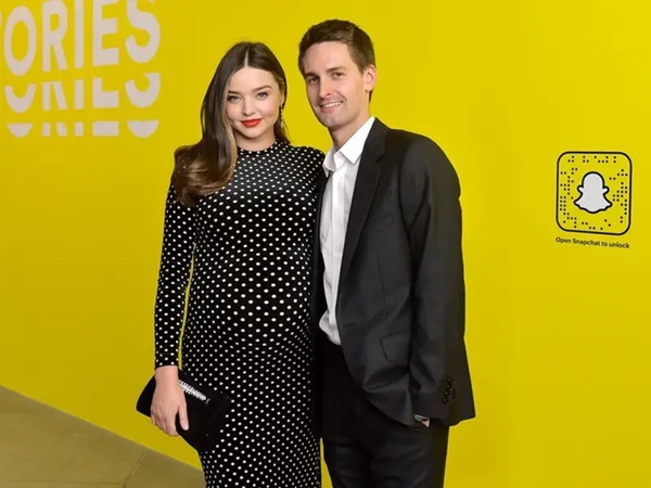 Chân dung những người vợ tài năng, xinh đẹp của các ông trùm” công nghệ-3