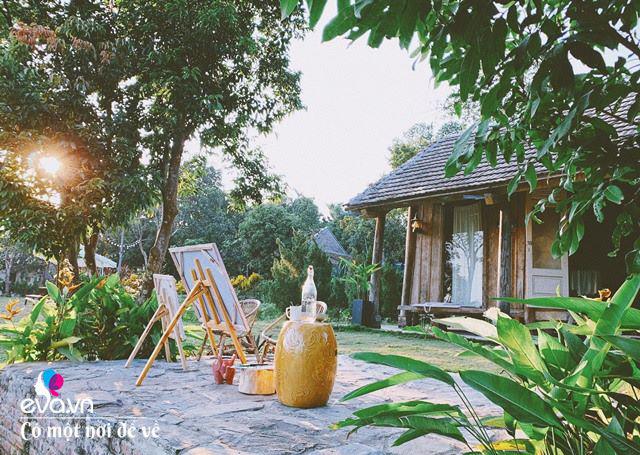 Chán nội đô khói bụi mẹ 8X dọn ra ngoại ô, ở nhà cấp 4 yên bình hệt như phim-8