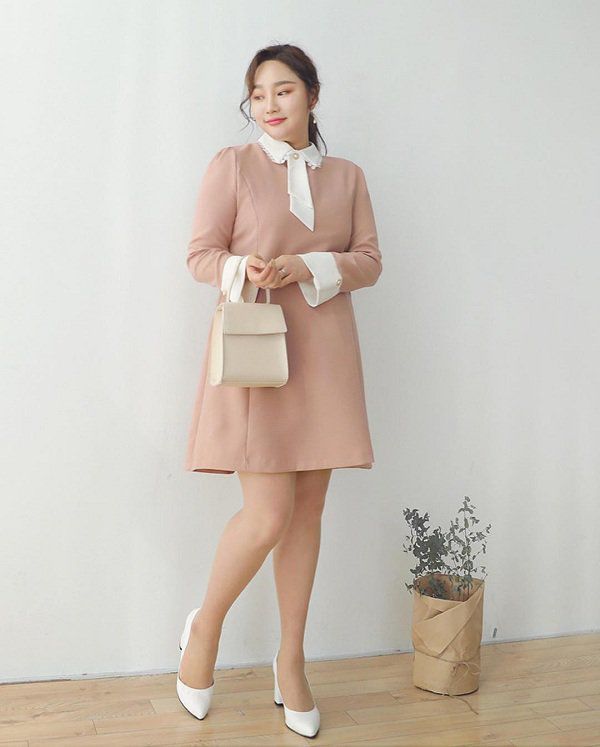 Diện chiếc túi y chang Nữ hoàng hàng hiệu, nhưng sao trông Linh Ka cứ sai sai-10