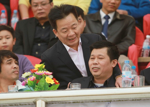 Đại gia máu mặt nhất V.League & những lần khiến cầu thủ phải dùng... bao tải đựng tiền-5