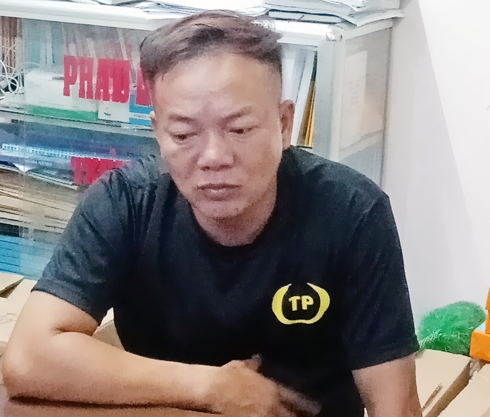 Trốn nã 19 năm, đổi tên họ, lấy vợ và mở cửa hàng đá hoa cương-1