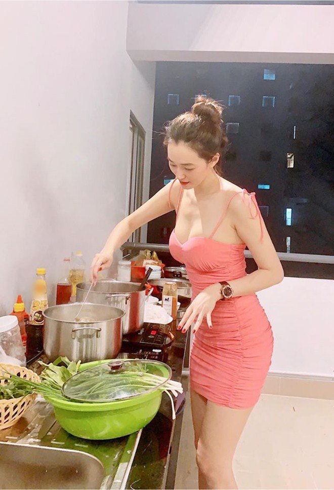 Tự khen nấu ăn cho người yêu không kém nhà hàng, Khánh My đáp trả khi bị chê làm màu-3