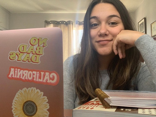 Giấc mơ Mỹ của du học sinh sụp đổ: Hết tiền, không chỗ ở, đi xin ăn-4