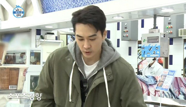 Tài tử Trái tim mùa thu Song Seung Hun bị chỉ trích nặng nề vì thái độ vô tư ở siêu thị giữa mùa dịch COVID-19-4