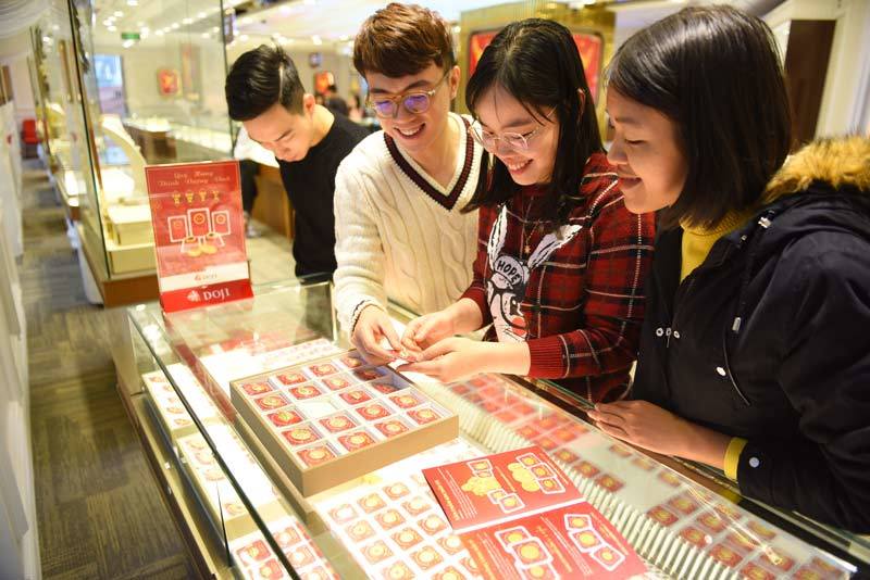 Giá vàng hôm nay 28/4: Báo hiệu xu hướng giảm giá-1