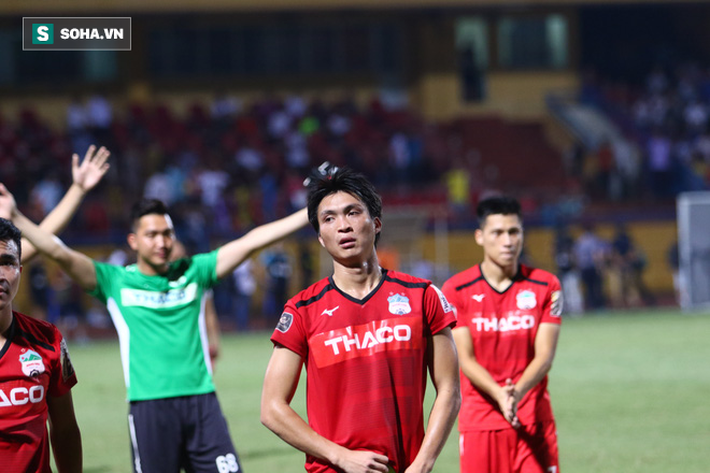 Quân bài tẩy sẽ giúp bầu Đức hạ bệ bầu Hiển như trong lần đầu tiên của thầy Park?-1