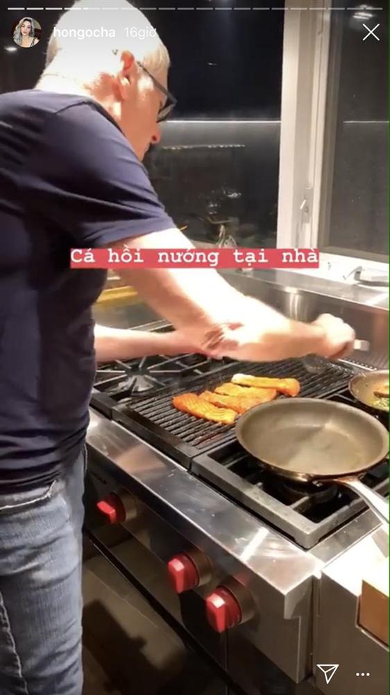 Hồ Ngọc Hà làm bạn giận tím người vì thèm khi được chủ quán mì đến tận nhà nấu cho-4