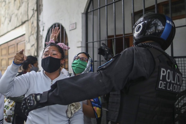 Virus corona gieo rắc sợ hãi cho các nhà tù ở Mỹ Latin-3