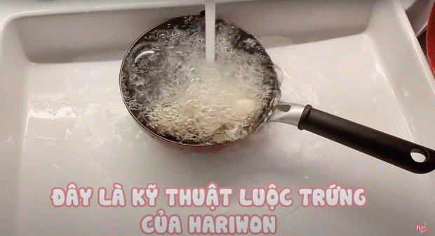 Không biết nấu nhiều món nhưng vẫn muốn quay vlog nấu ăn, Hari Won bèn hướng dẫn dân tình… cách luộc trứng gà bằng nước?-5