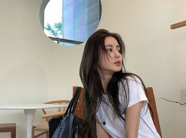 Nữ sinh tốt nghiệp bằng giỏi nhưng không dám đi xin việc vì lý do trời ơi đất hỡi: Học nhiều khiến bản thân khó khăn giao tiếp!-2