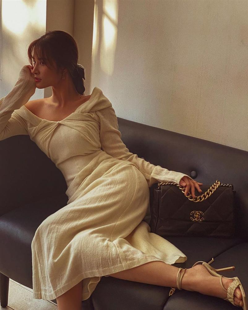 Đông Nhi giấu nhẹm bụng bầu 3 tháng với loạt bí kíp thời trang đỉnh cao-9