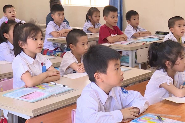 Nóng: TP.HCM chốt thời gian đi học trở lại của học sinh, sinh viên-2