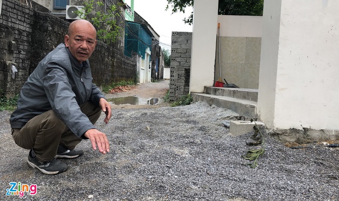 Khởi tố tài xế lùi xe cán chết cháu bé hơn 1 tuổi-1