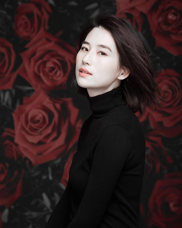 Nữ diễn viên Hàn tiểu tam trơ tráo đào mỏ, cướp chồng em họ đã lộ diện: Nhan sắc gây tranh cãi nảy lửa!-7